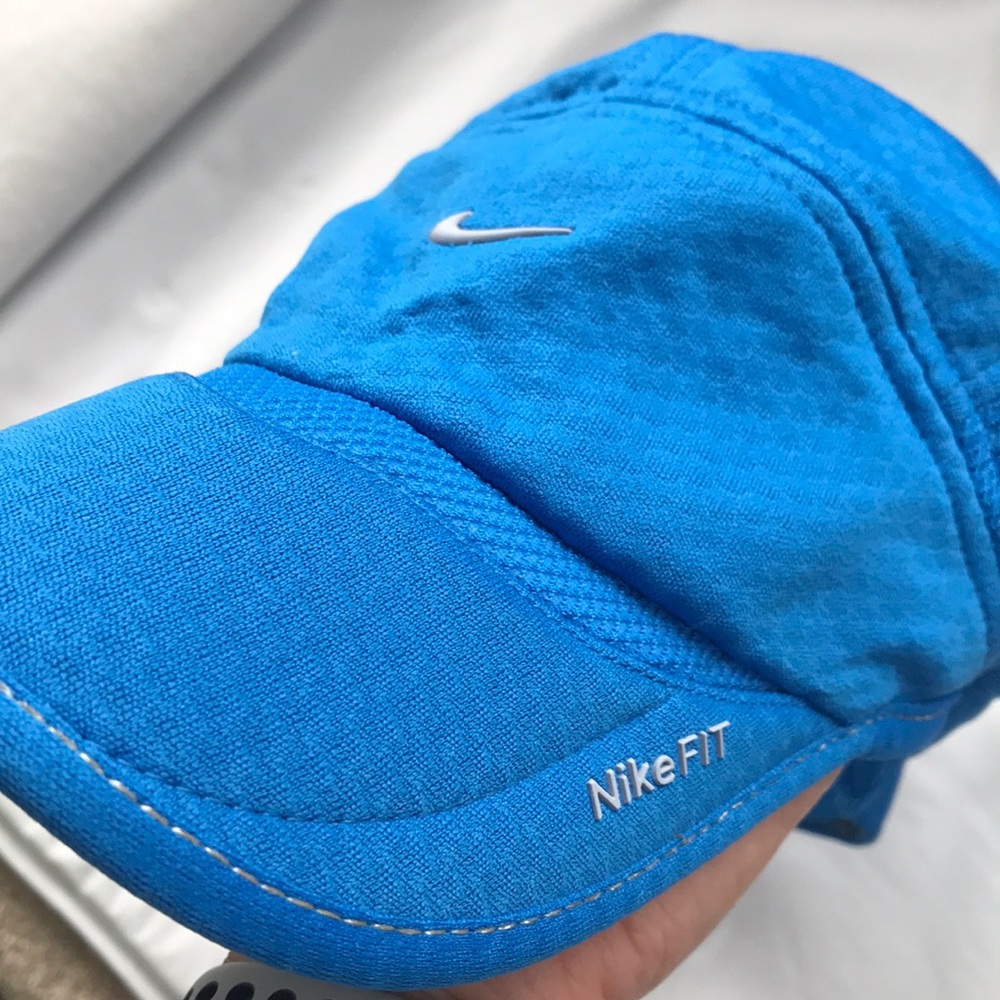 Nike dry fit running hat
